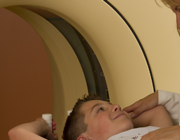 Point-of-care ultrasonography door kinderartsen: een radiologisch perspectief